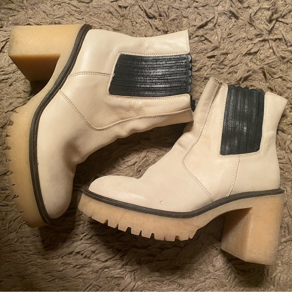 Free People Cream and Black Ankle Boots